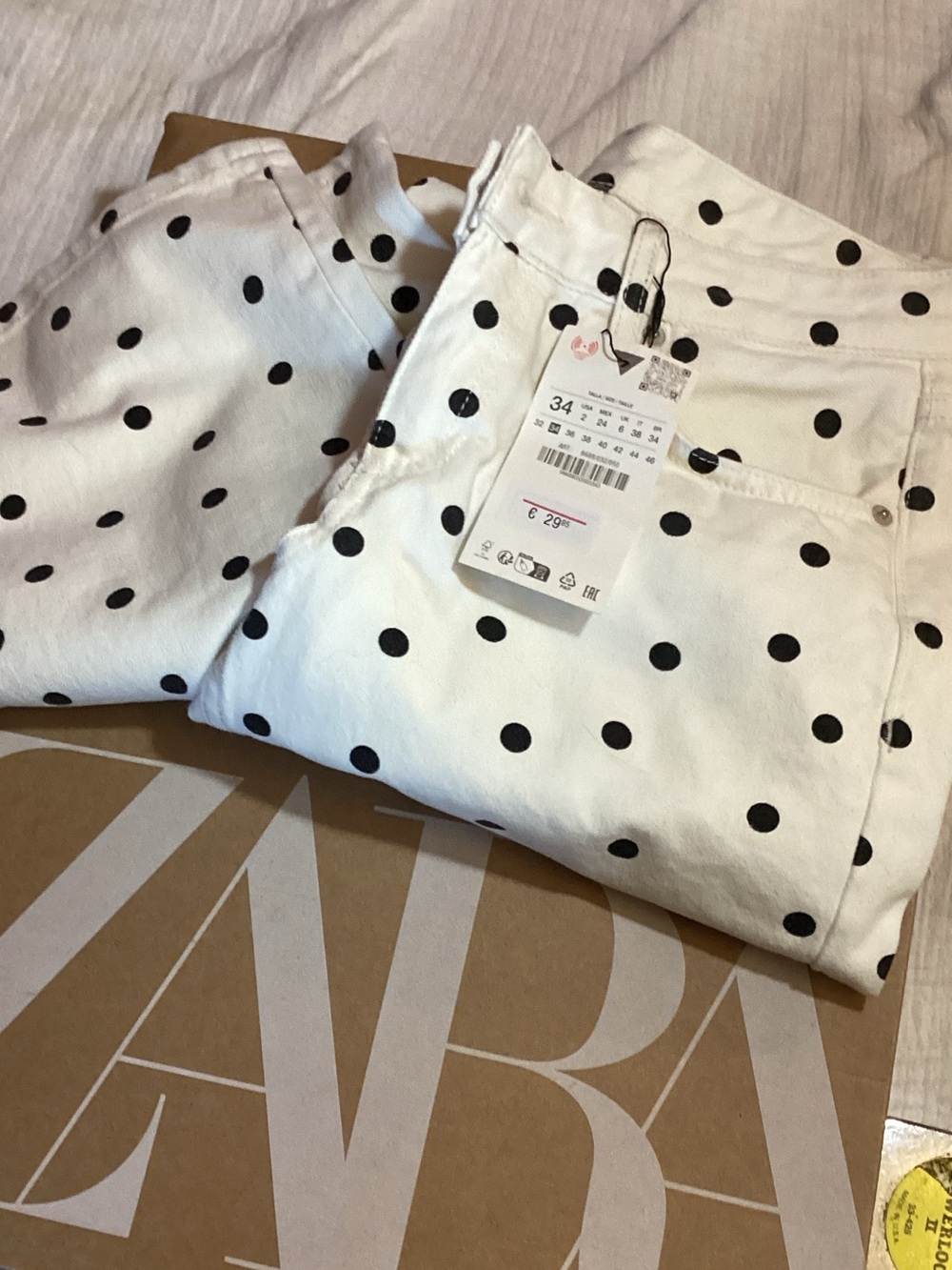 ZARA White Polka Dot Men’s Chinos